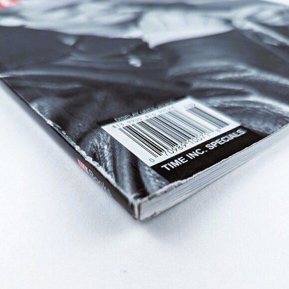 James Dean - A Rebel's Life in Pictures - LIFE Magazine/Time Inc. Specials 2015 - Picture 8 of 10